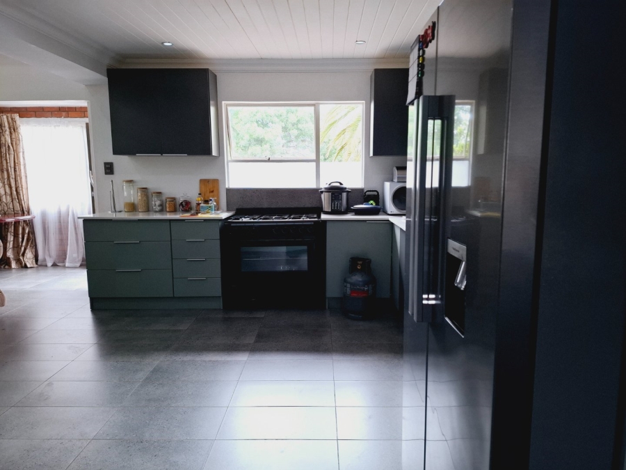 4 Bedroom Property for Sale in Generaal De Wet Free State